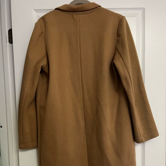 Women’s Forever 21 Long Brown Light Coat - Picture 3 of 3